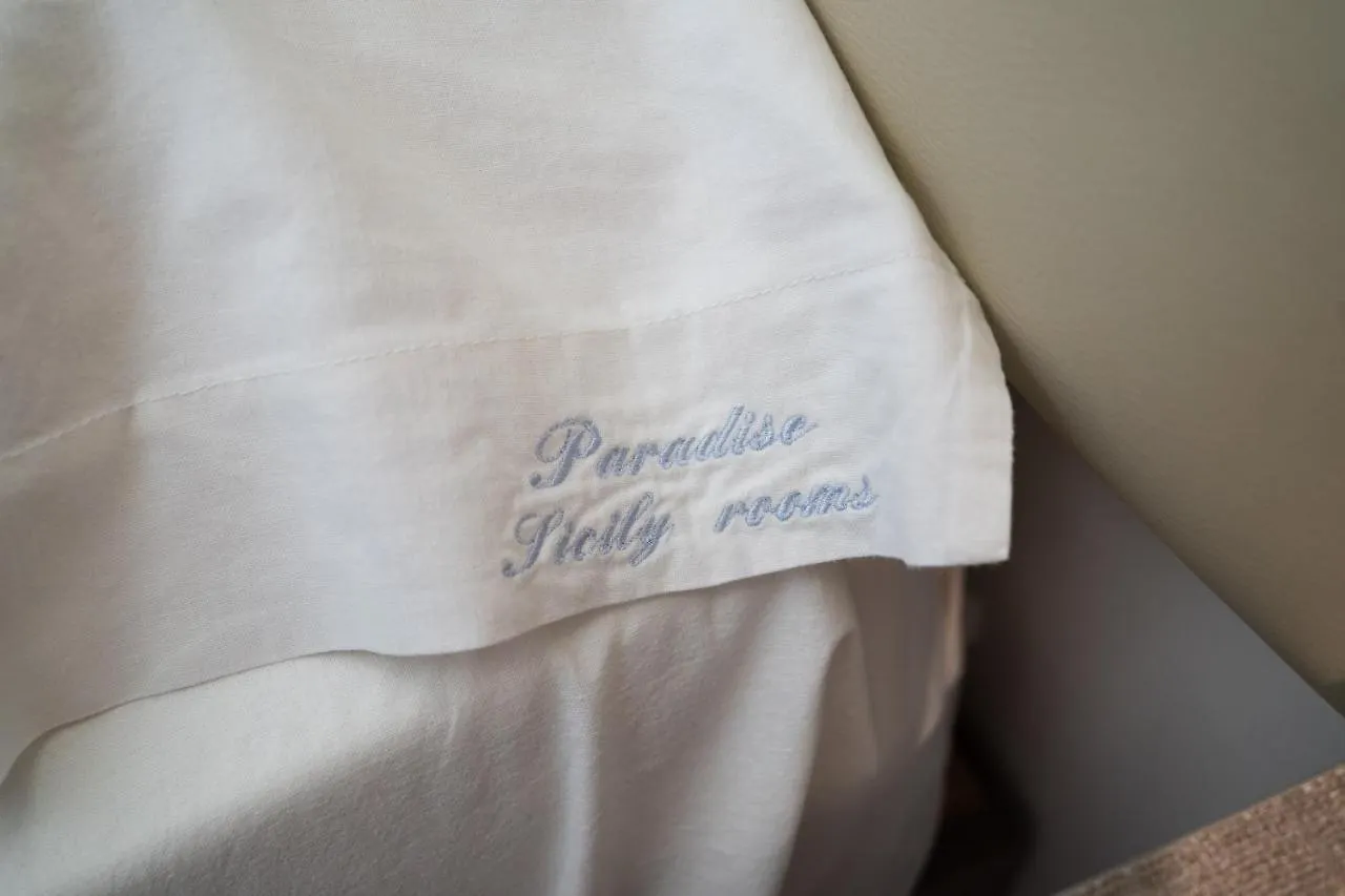 Paradise Sicily Rooms Calatabiano 0*,  İtalya