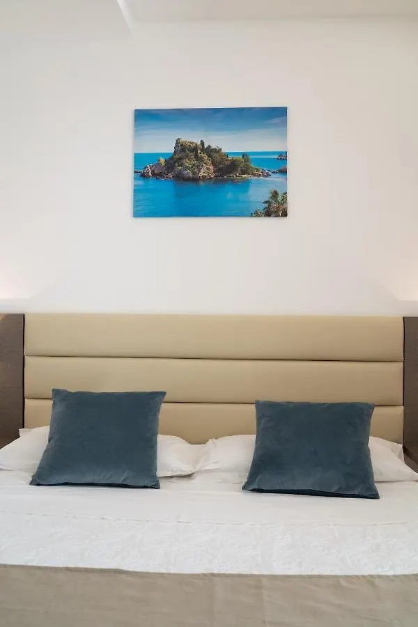 Konukevi Paradise Sicily Rooms Calatabiano